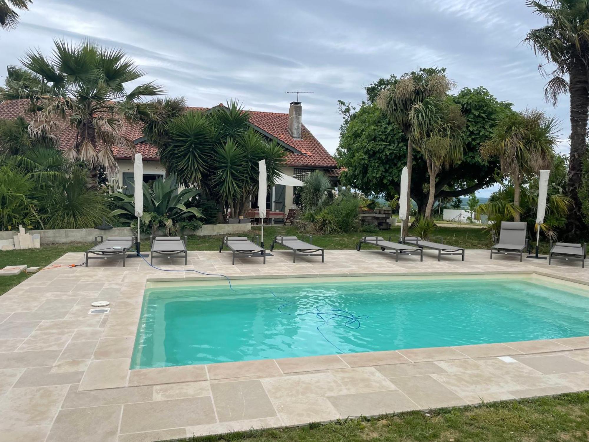 La Bastide De Guiche Entre Ocean Et Montagnes Lägenhet Exteriör bild